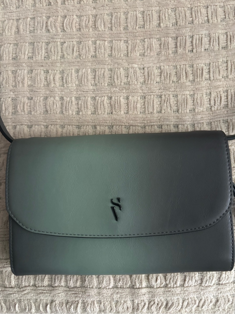 Simply Vera Vera Wang Signature Mini Crossbody bag